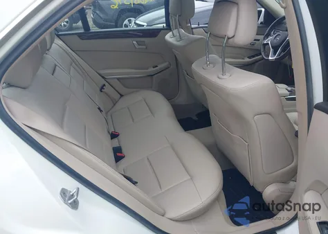 2014 Mercedes-Benz E 350 4Matic z USA, uszkodzony, nr VIN WDDHF8JB7EA832913